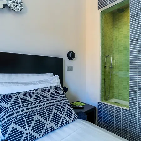 فندق مبيت وإفطار Moai 4*