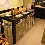 Bed & Breakfast Moai Rom