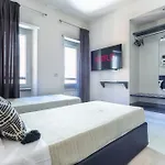 Moai Bed & Breakfast