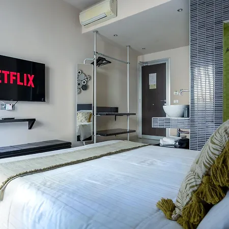 Bed & Breakfast Moai 4*