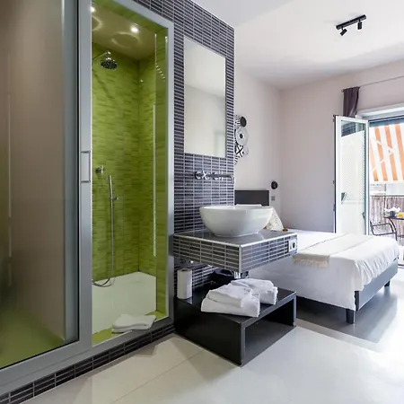 Moai Bed & Breakfast 2*