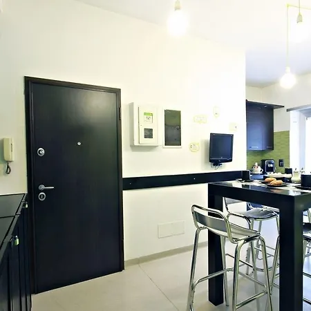 ベッド・アンド・ブレックファスト Moai