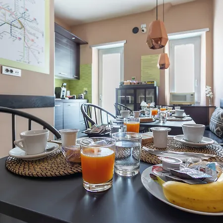 Bed & Breakfast Moai