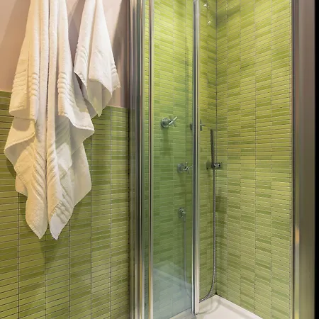 Moai Bed & Breakfast Rome