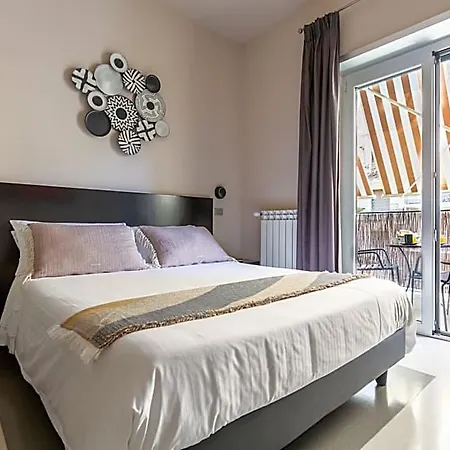 Bed & Breakfast Moai