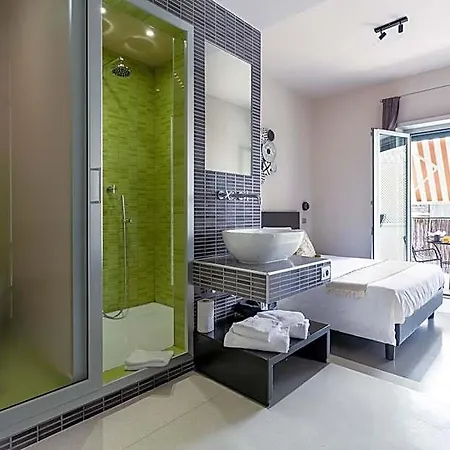 Moai Bed & Breakfast Roma