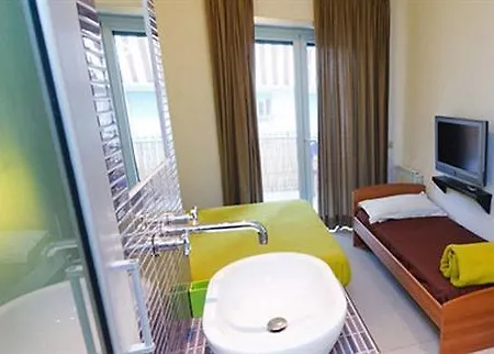 Bed & Breakfast Moai
