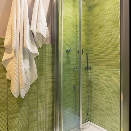 Oda ve Kahvaltı Moai Roma